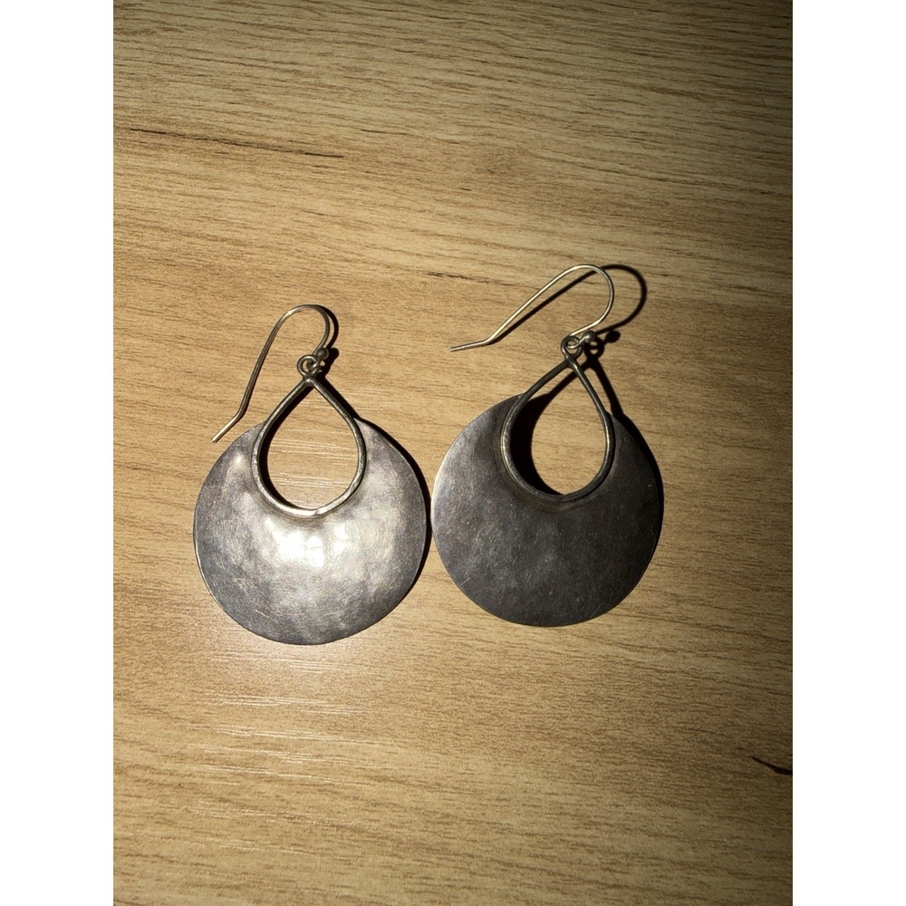 Silpada .925 Sterling Silver Hammered "Half Moon Bay" Earrings- Israel